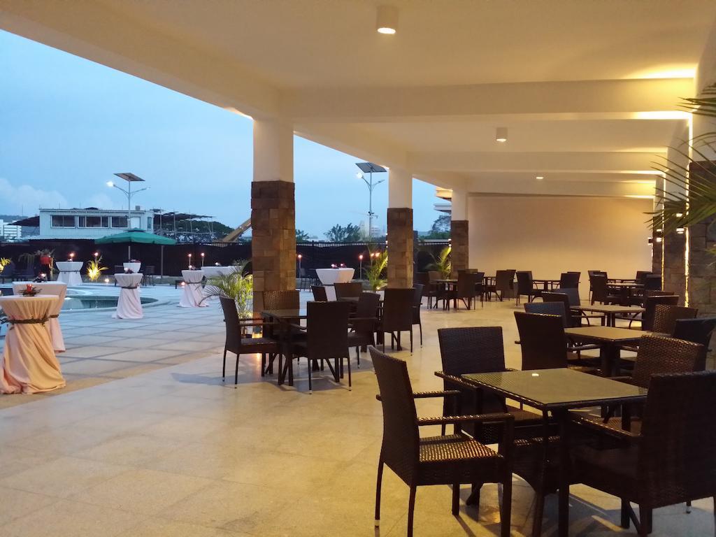Laguna Hotel Port Moresby Esterno foto